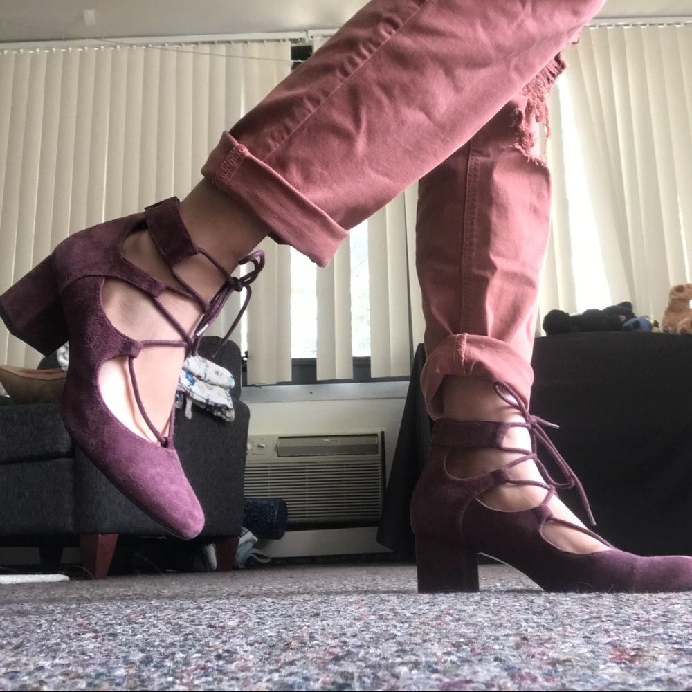 Nine West Mauve 2 inch Heels - 7.5 US